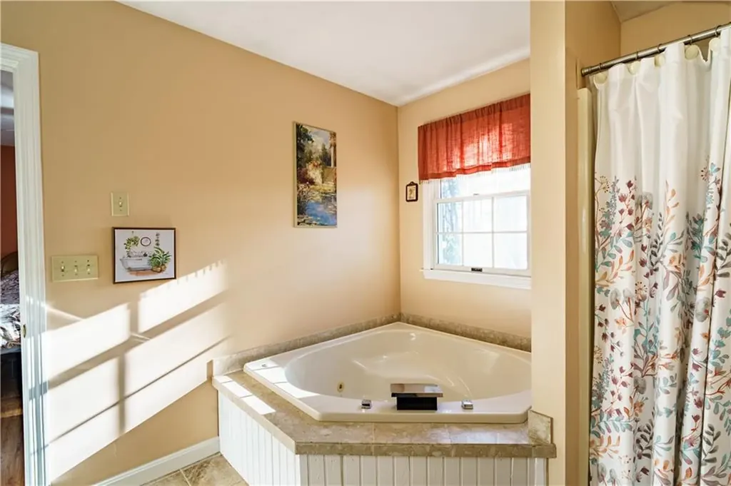 15 Cedar Pond Way West Greenwich RI 02817