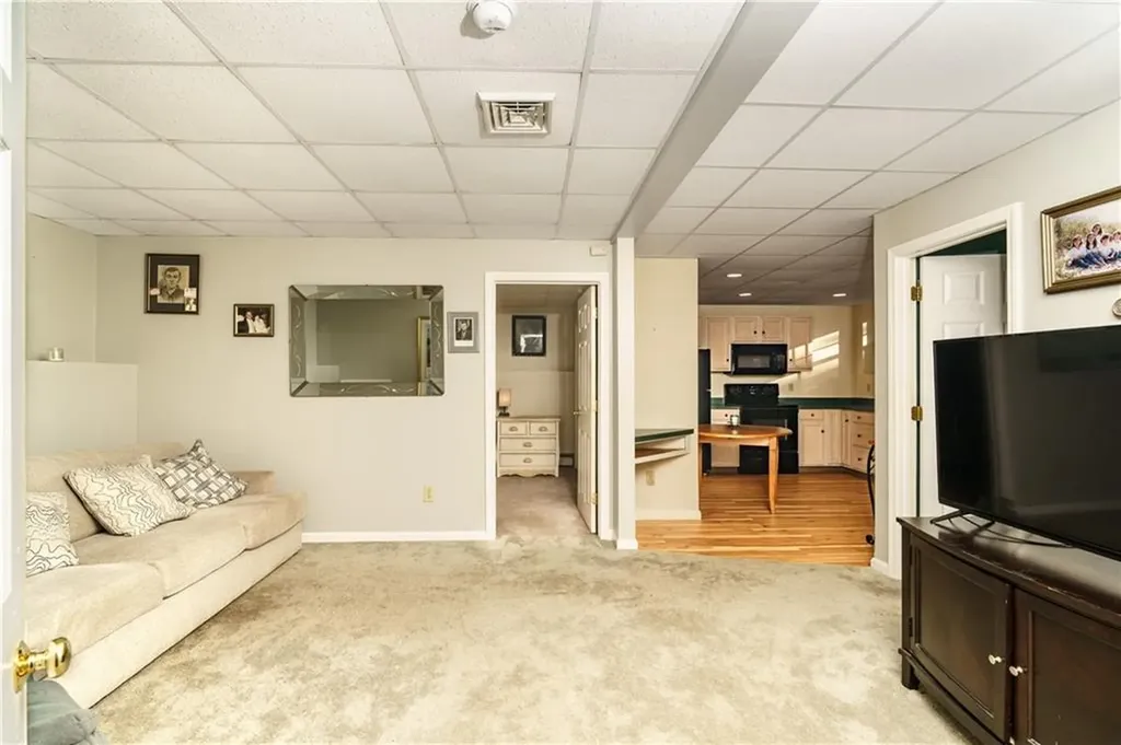 15 Cedar Pond Way West Greenwich RI 02817