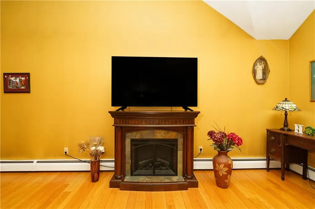 15 Cedar Pond Way West Greenwich RI 02817