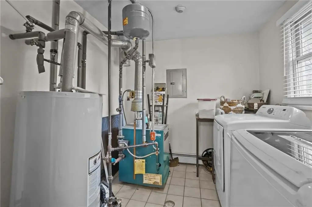 41 Aborn Avenue Warwick RI 02888