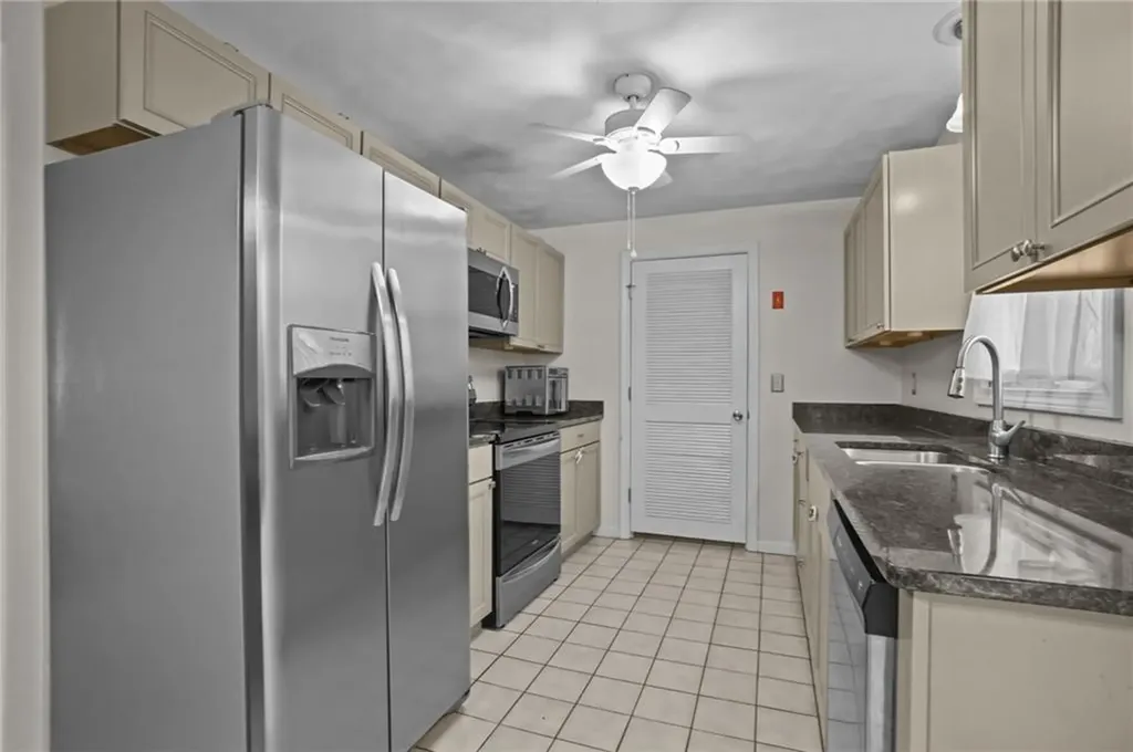 41 Aborn Avenue Warwick RI 02888