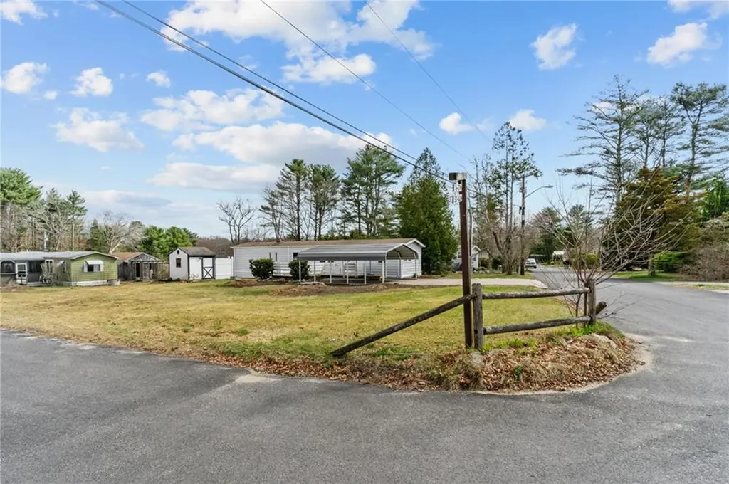465 Gardiner Road Richmond RI 02892