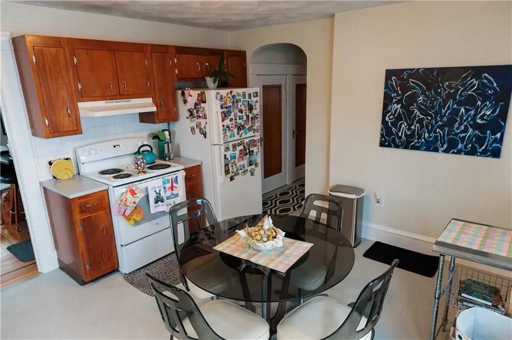 186 Elsie Street Cranston RI 02910