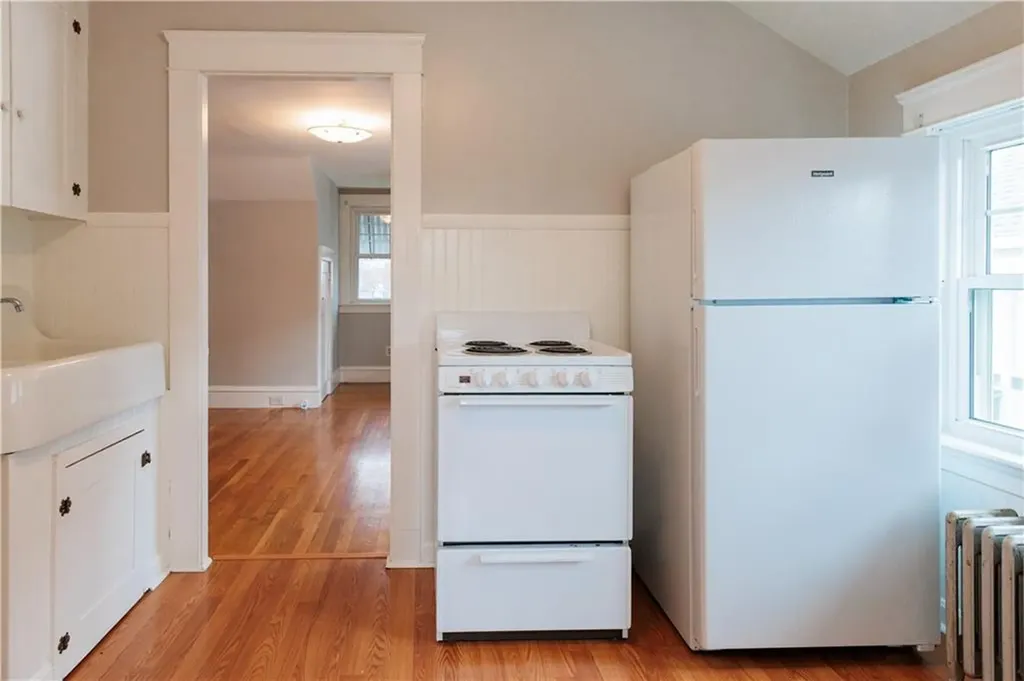 186 Elsie Street Cranston RI 02910