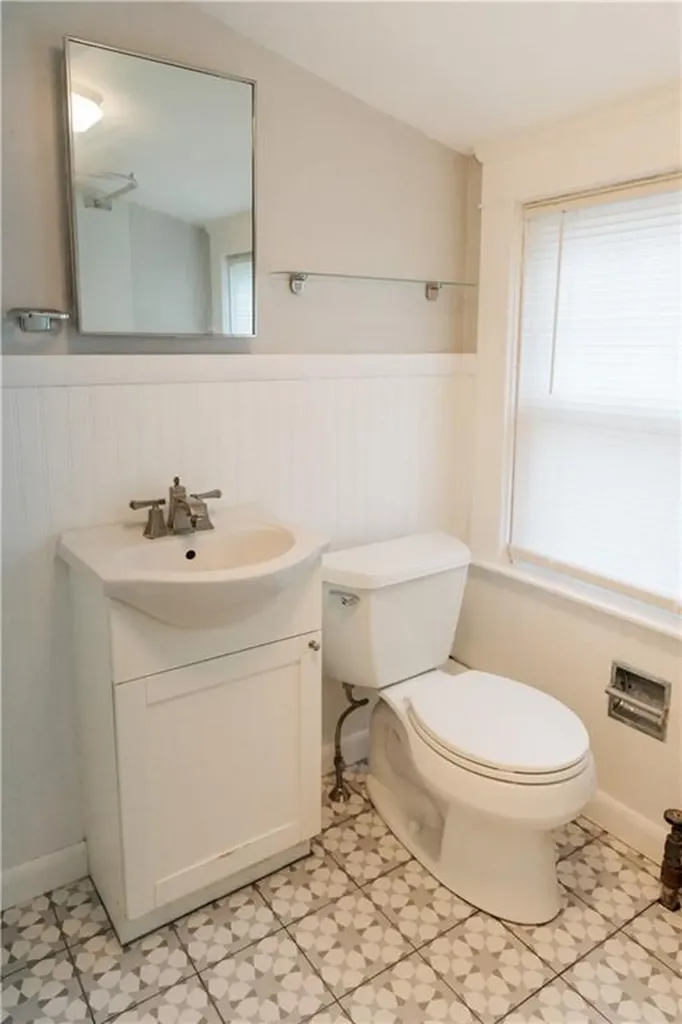 186 Elsie Street Cranston RI 02910