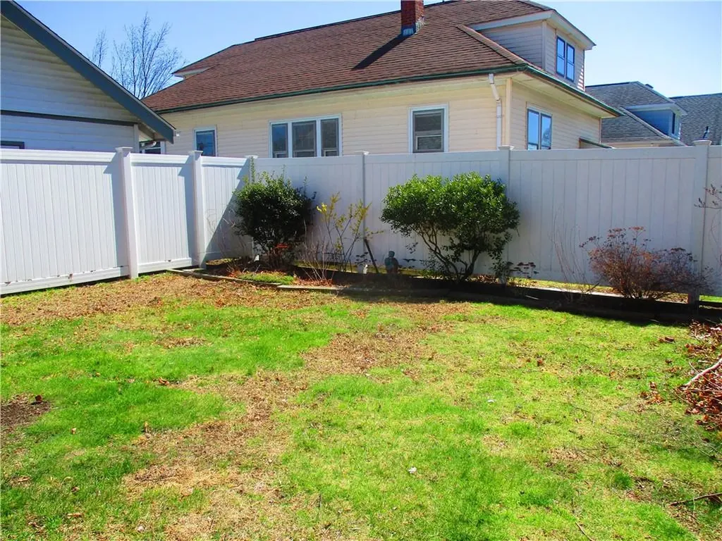 186 Elsie Street Cranston RI 02910