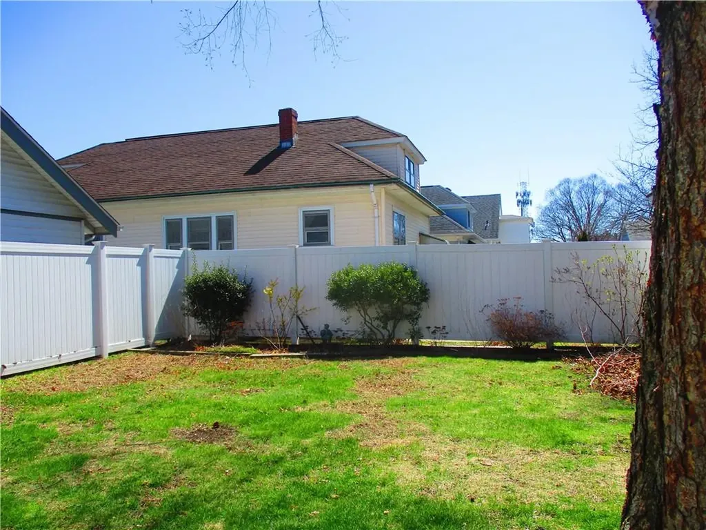 186 Elsie Street Cranston RI 02910