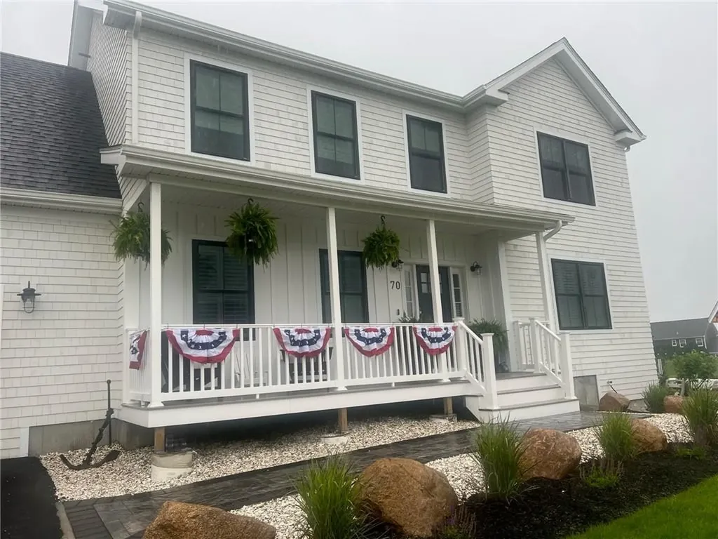 70 Ferreira Avenue Portsmouth RI 02871