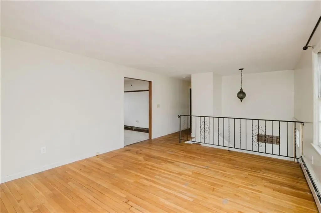 7 Fernbrook Drive Cranston RI 02920