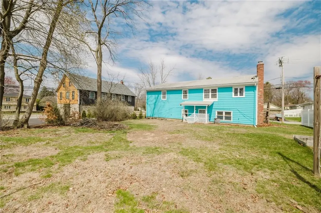 7 Fernbrook Drive Cranston RI 02920