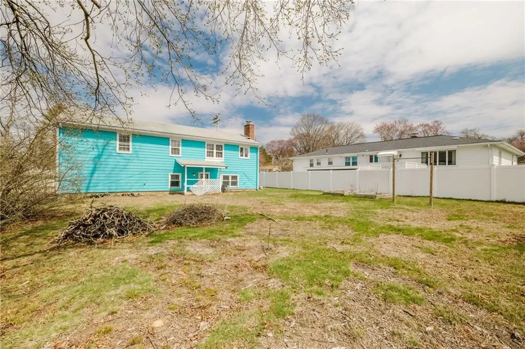 7 Fernbrook Drive Cranston RI 02920