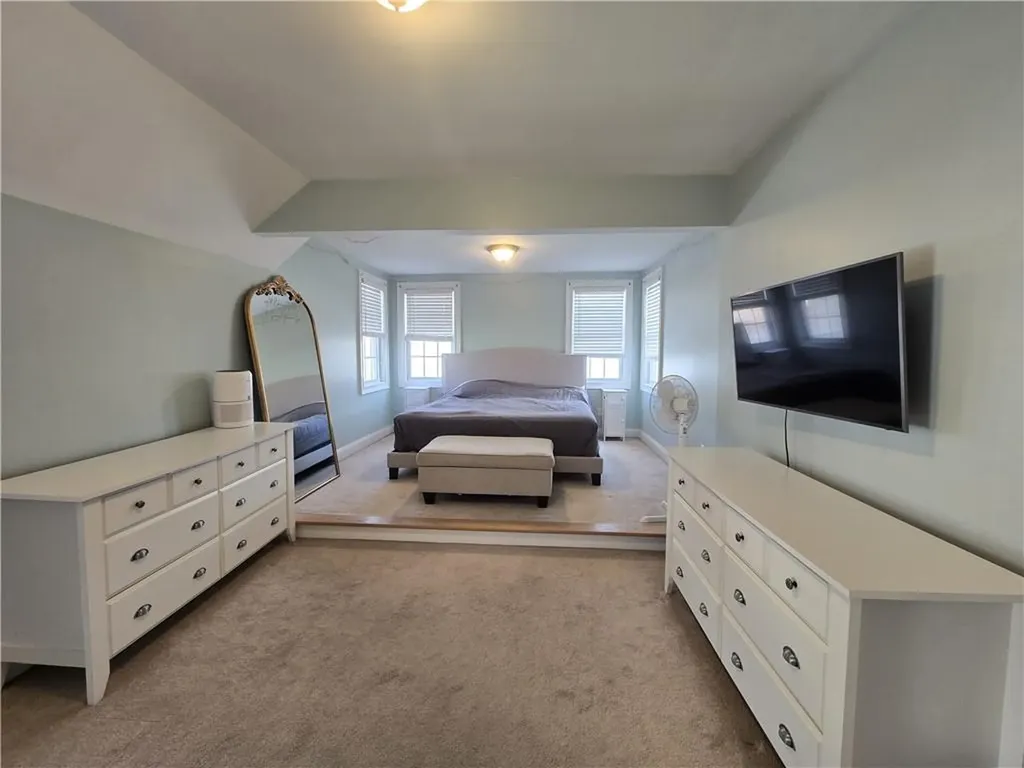 61 Collins Street Woonsocket RI 02895
