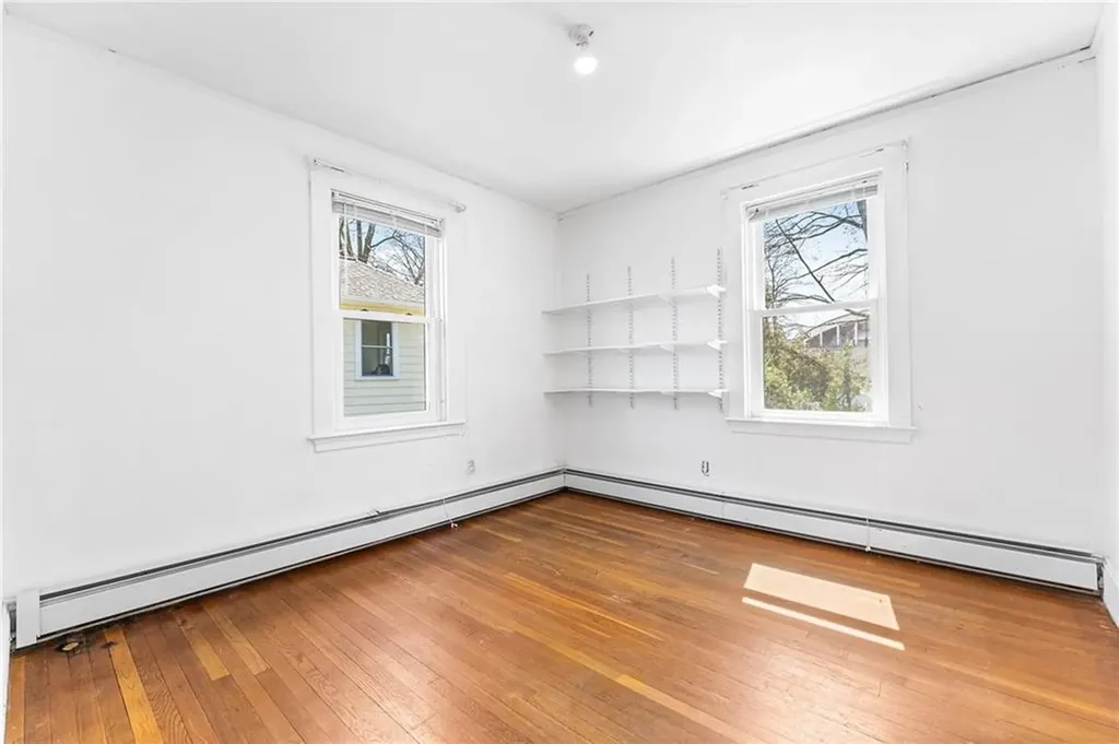 141 Elton Street Providence RI 02906