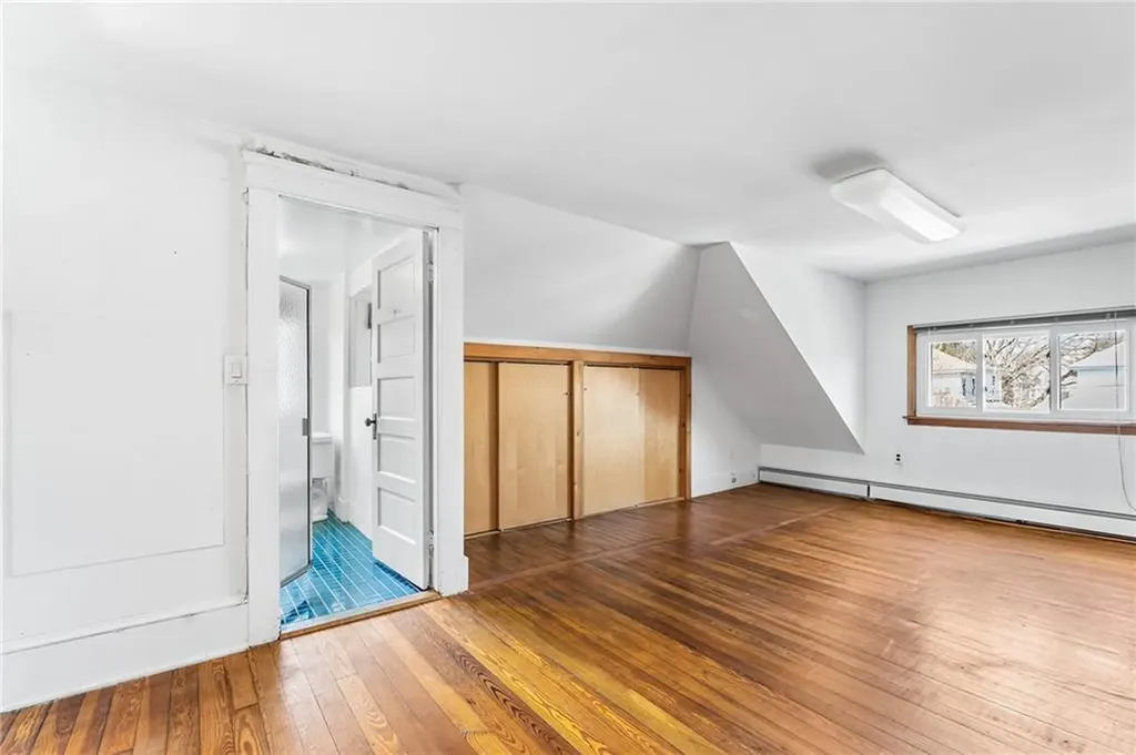 141 Elton Street Providence RI 02906