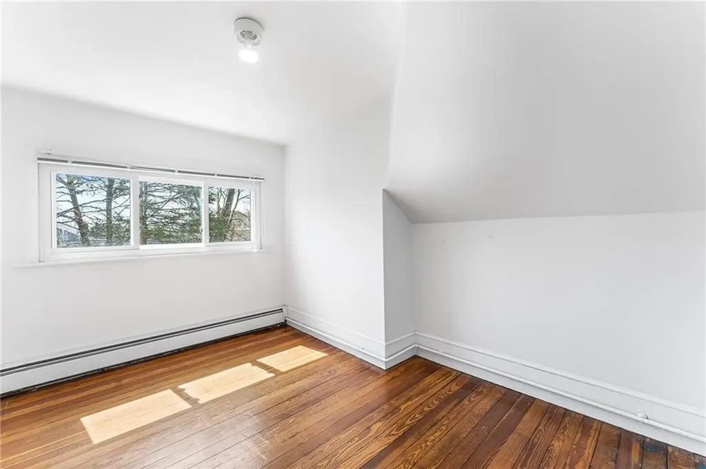 141 Elton Street Providence RI 02906