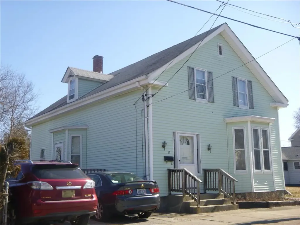 61 Grant Avenue Cranston RI 02920
