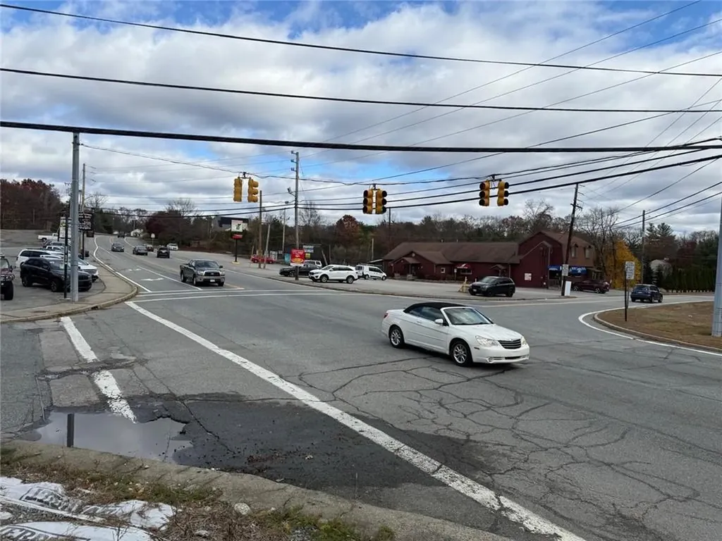 1435 Victory Highway North Smithfield RI 02896