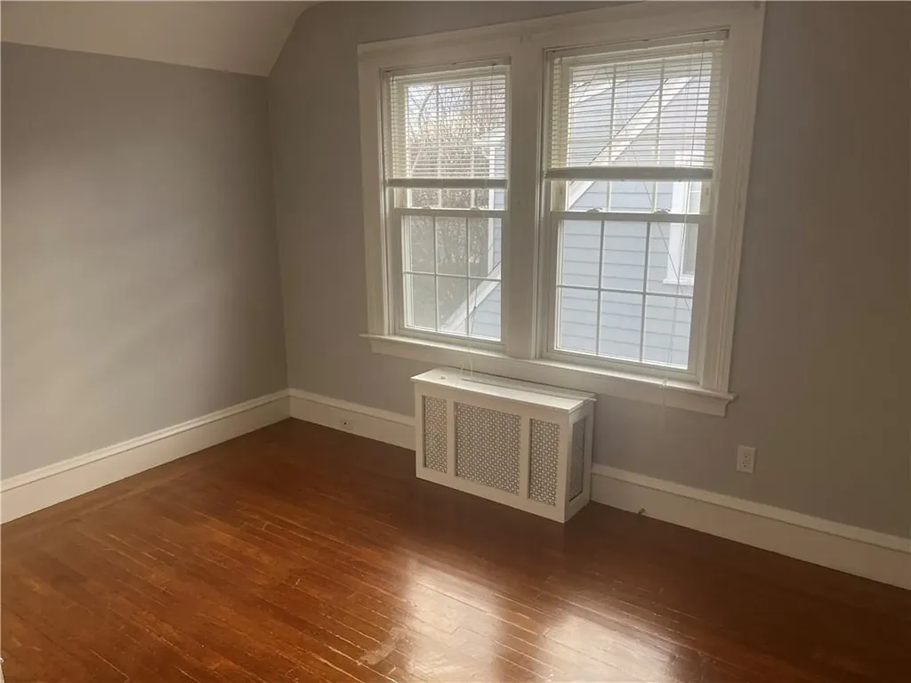 122 Calaman Road Cranston RI 02910
