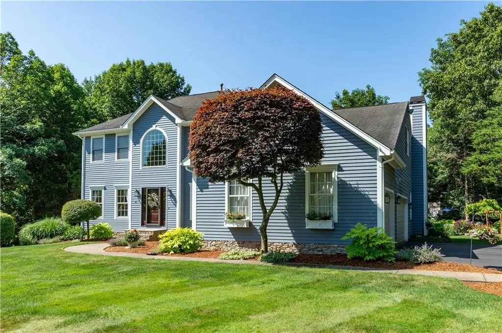 85 Lindsay Lane North Kingstown RI 02852