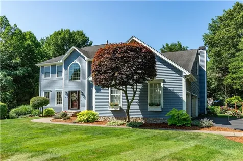 85 Lindsay Lane North Kingstown RI 02852