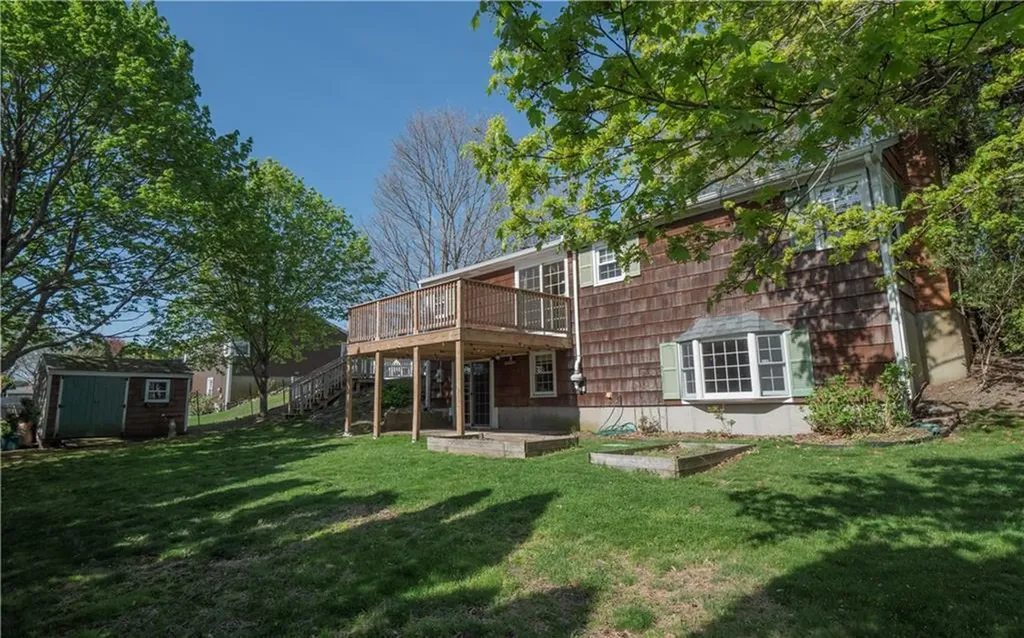 93 Viking Drive Portsmouth RI 02871