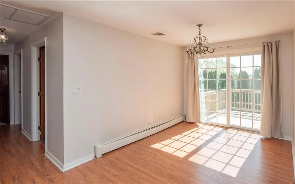 93 Viking Drive Portsmouth RI 02871