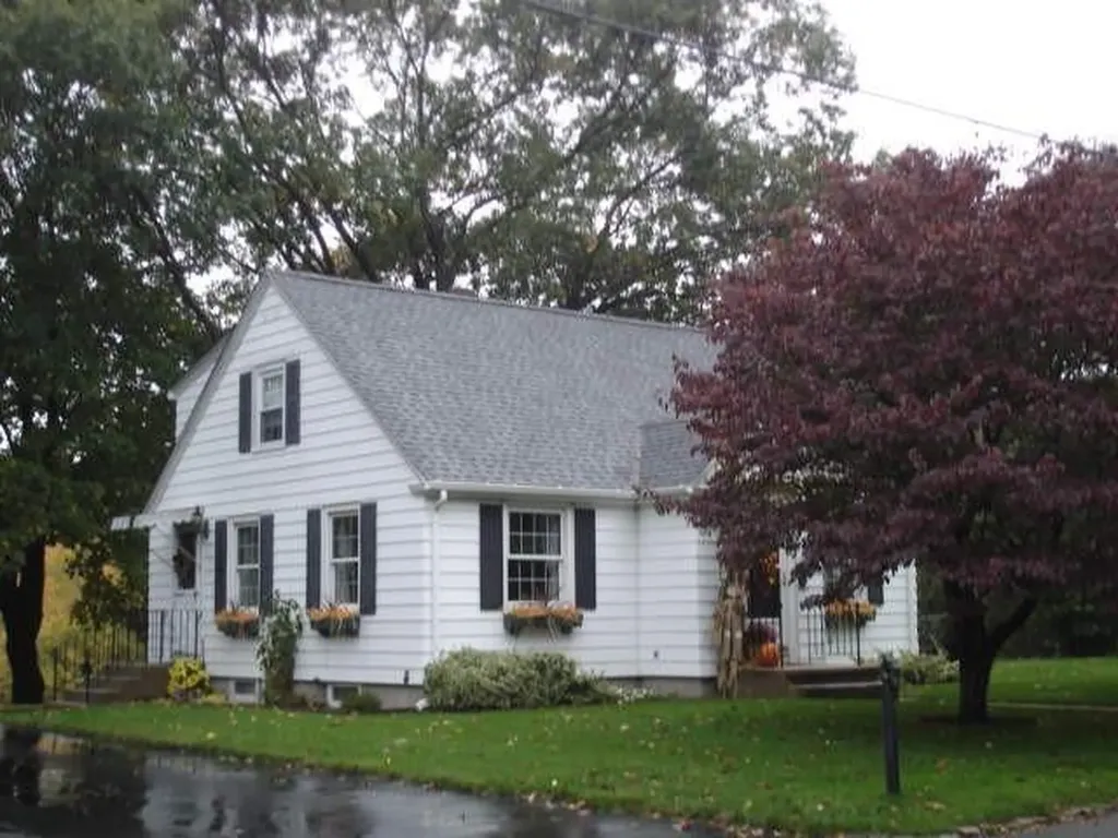 21 George Street Warwick RI 02888