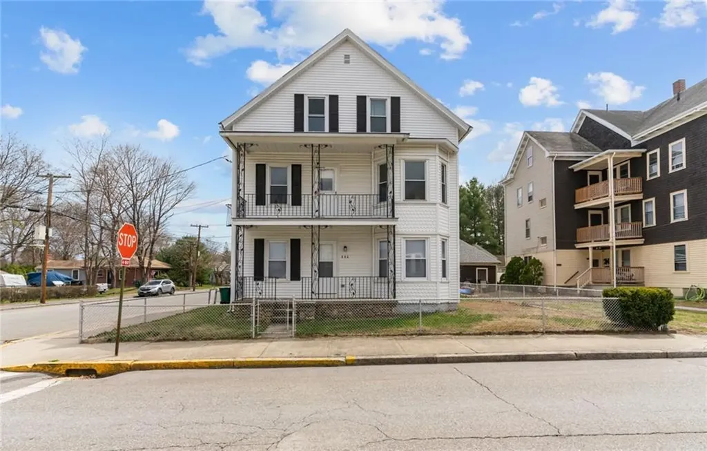 446 Coe Street Woonsocket RI 02895