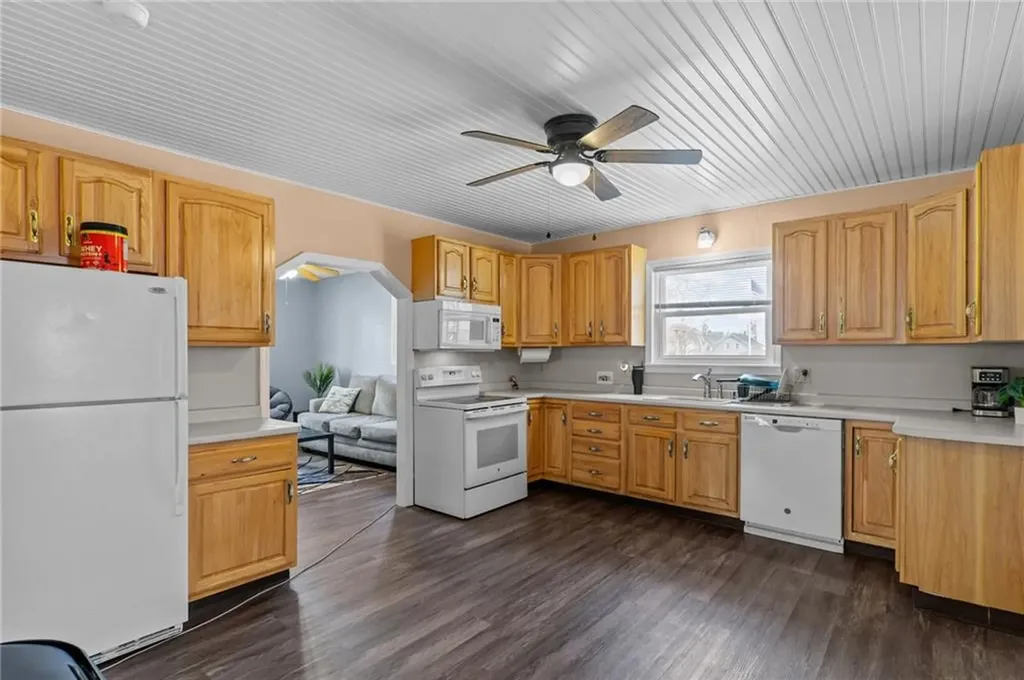 446 Coe Street Woonsocket RI 02895