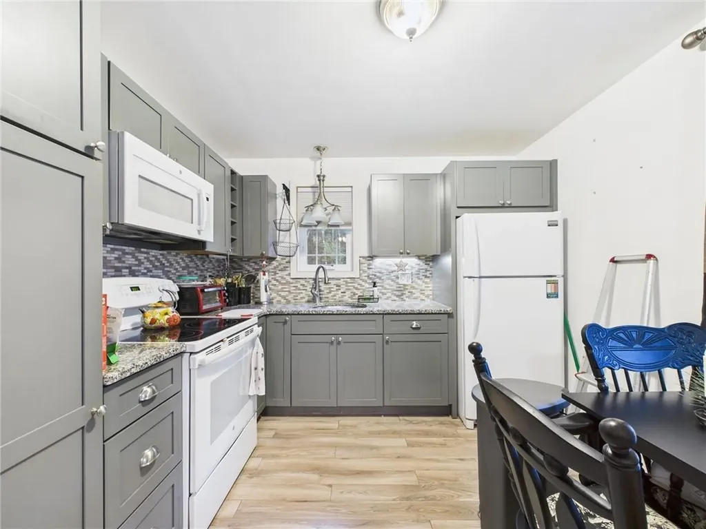 92 Black Plain Road Exeter RI 02822