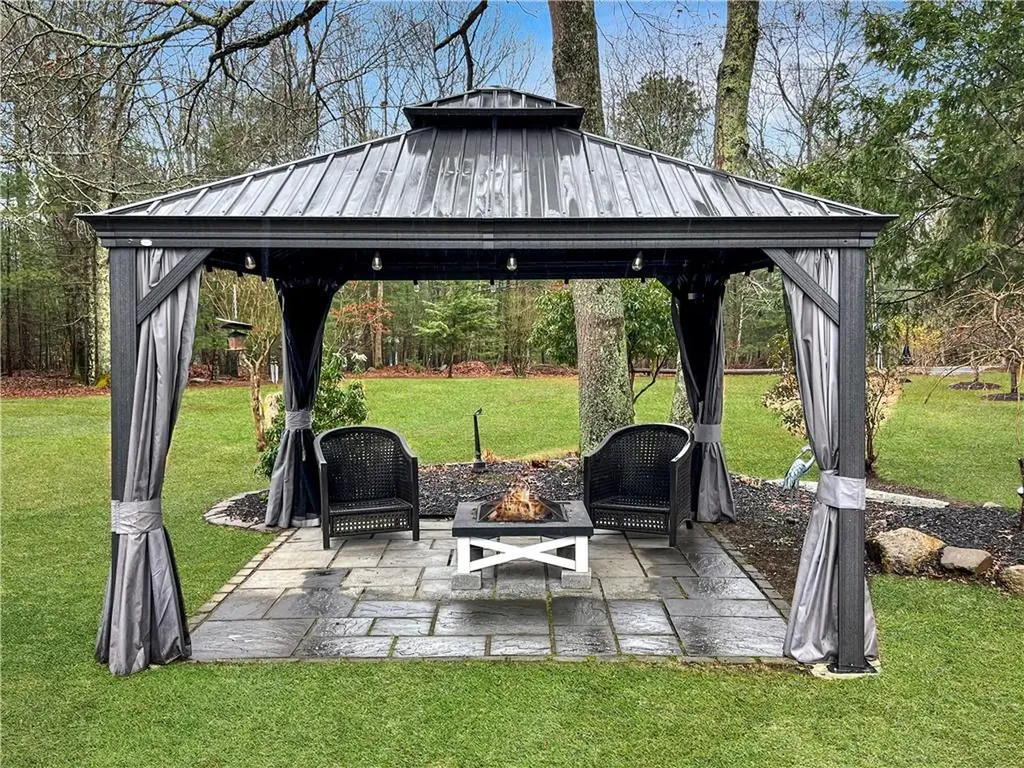 92 Black Plain Road Exeter RI 02822