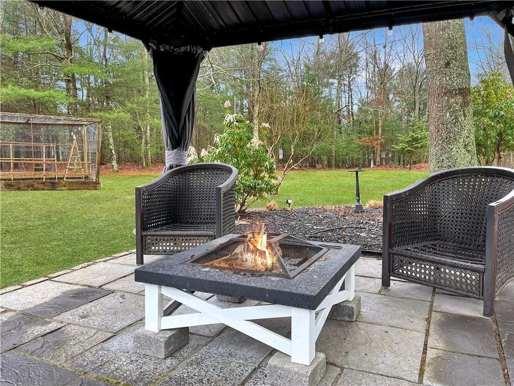 92 Black Plain Road Exeter RI 02822