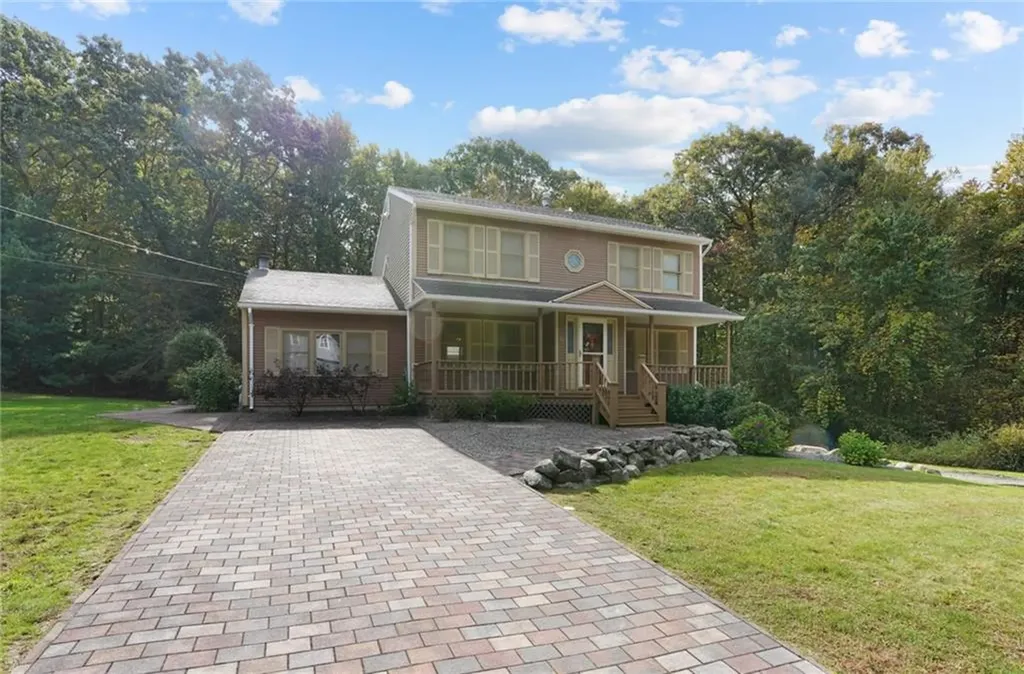66 Ridgewood Road Cranston RI 02921