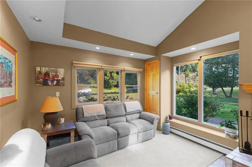 66 Ridgewood Road Cranston RI 02921