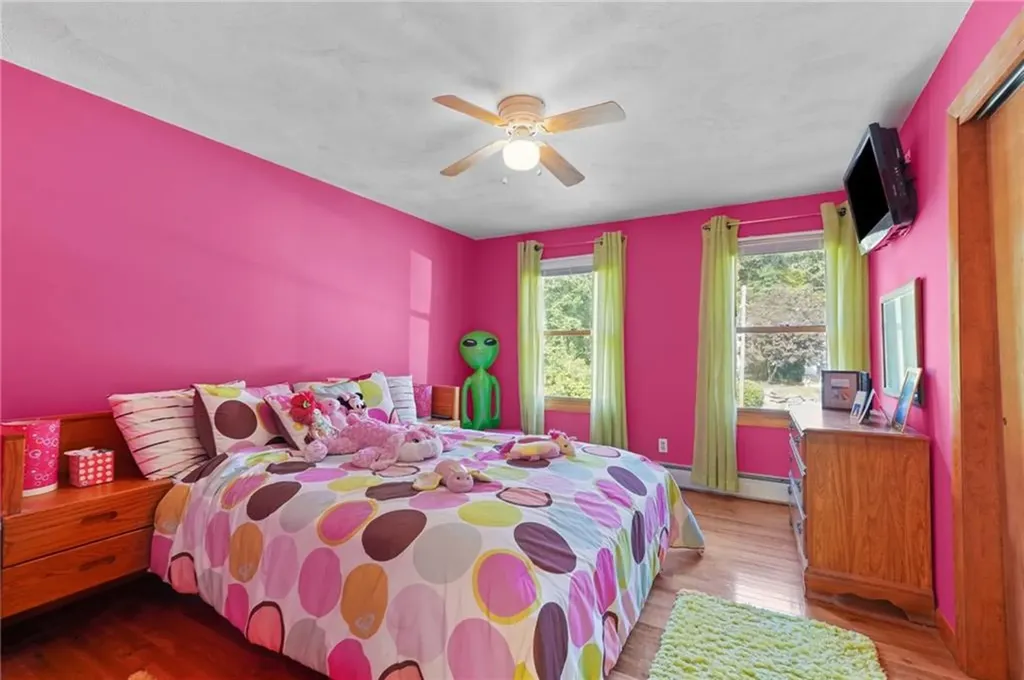 66 Ridgewood Road Cranston RI 02921