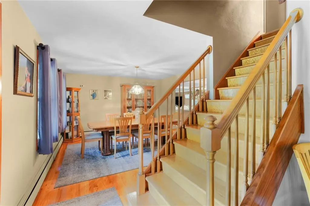 66 Ridgewood Road Cranston RI 02921