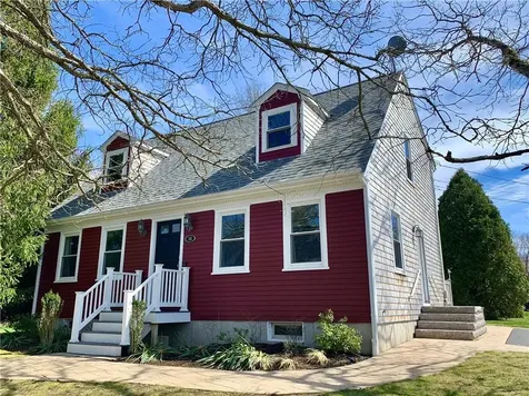 36 Brooks Farm Drive Bristol RI 02809