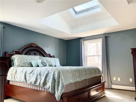 36 Brooks Farm Drive Bristol RI 02809