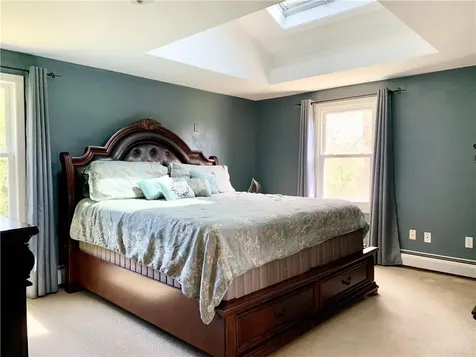 36 Brooks Farm Drive Bristol RI 02809