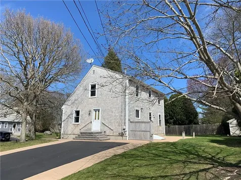 36 Brooks Farm Drive Bristol RI 02809