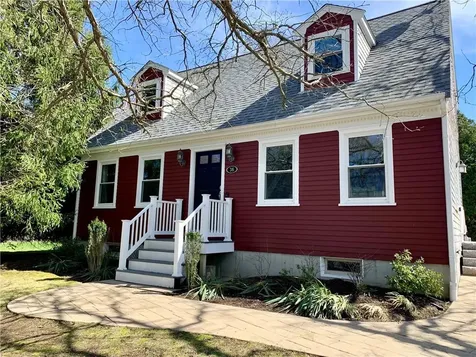 36 Brooks Farm Drive Bristol RI 02809