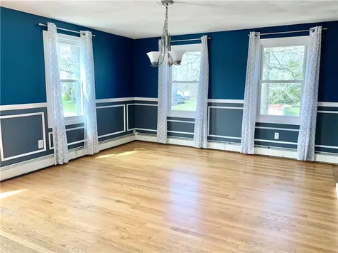 36 Brooks Farm Drive Bristol RI 02809