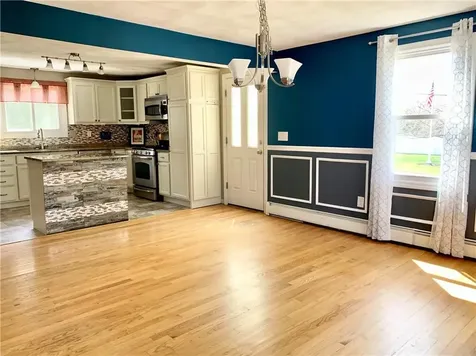 36 Brooks Farm Drive Bristol RI 02809