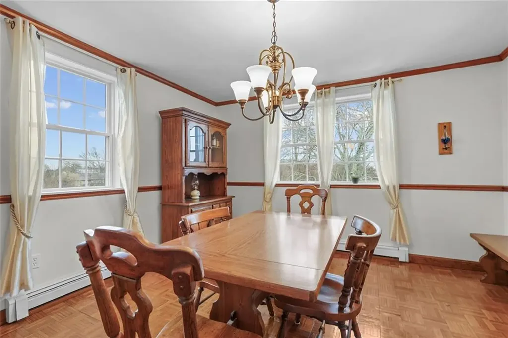 48 Carver Lane Narragansett RI 02882