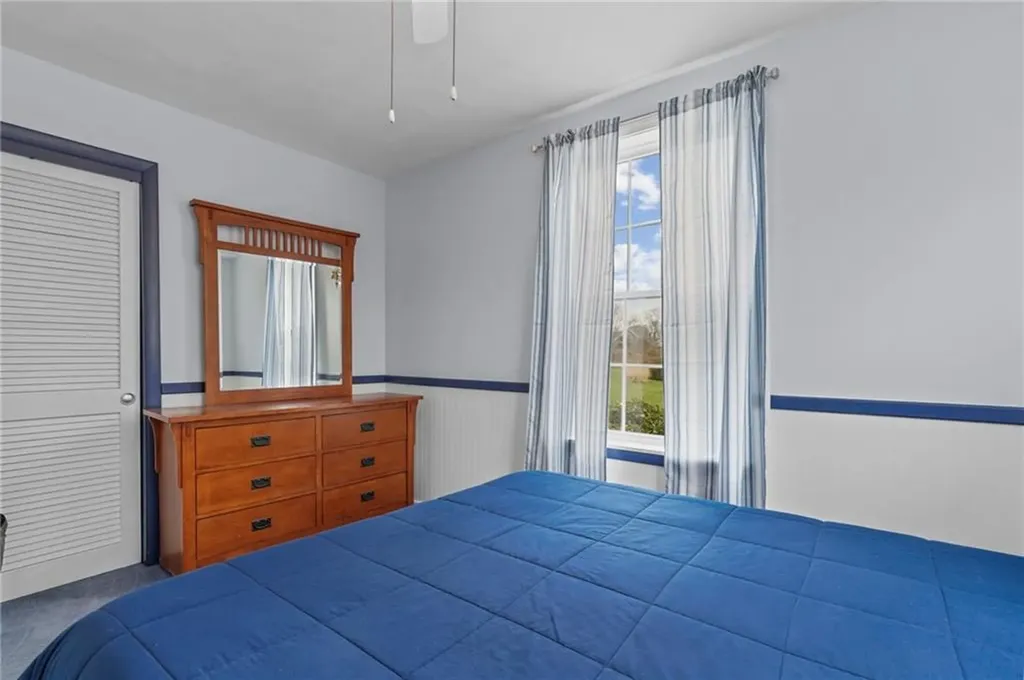 48 Carver Lane Narragansett RI 02882