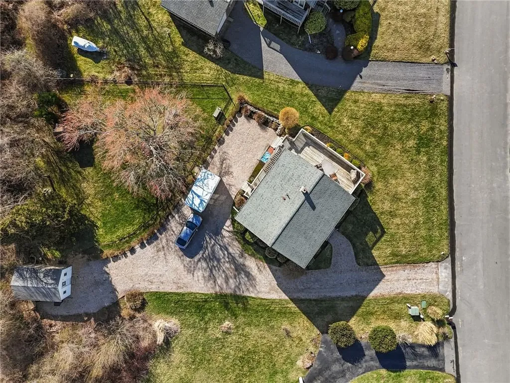 48 Carver Lane Narragansett RI 02882