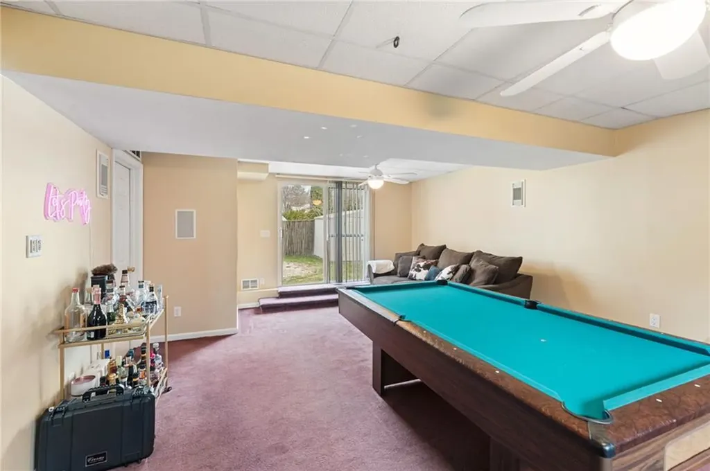 9 Iroquois Trail Cranston RI 02921