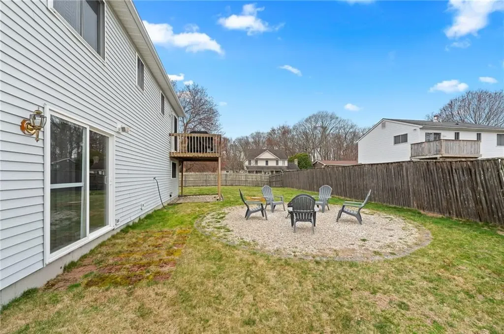 9 Iroquois Trail Cranston RI 02921