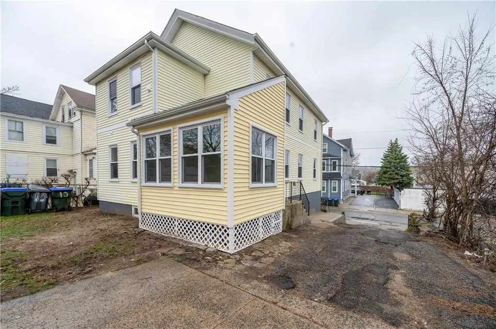 10 Oneil Street Providence RI 02904