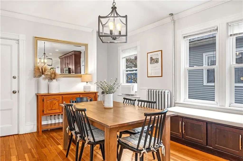 21 Exeter Street Providence RI 02906